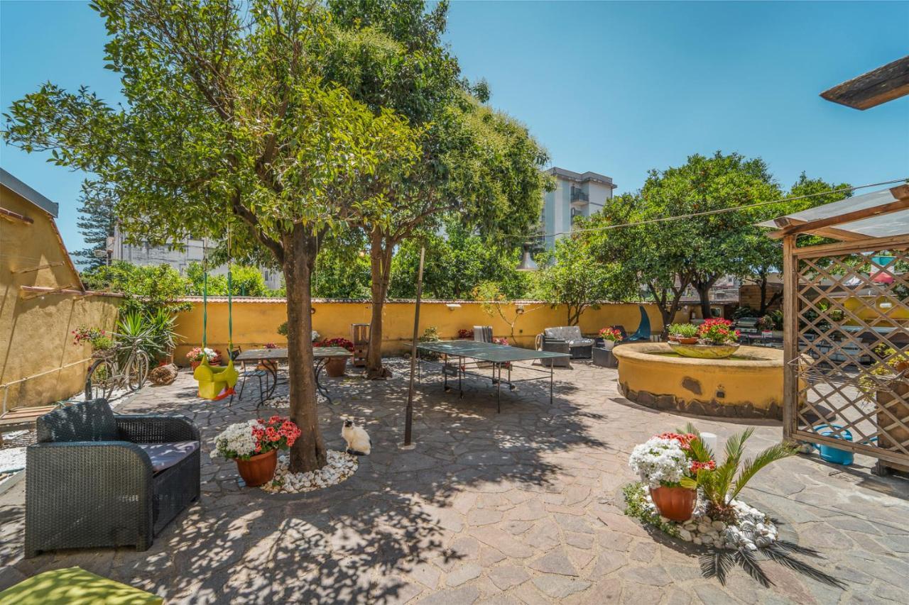 Domus Vesuvia Bed and Breakfast Torre Annunziata Buitenkant foto