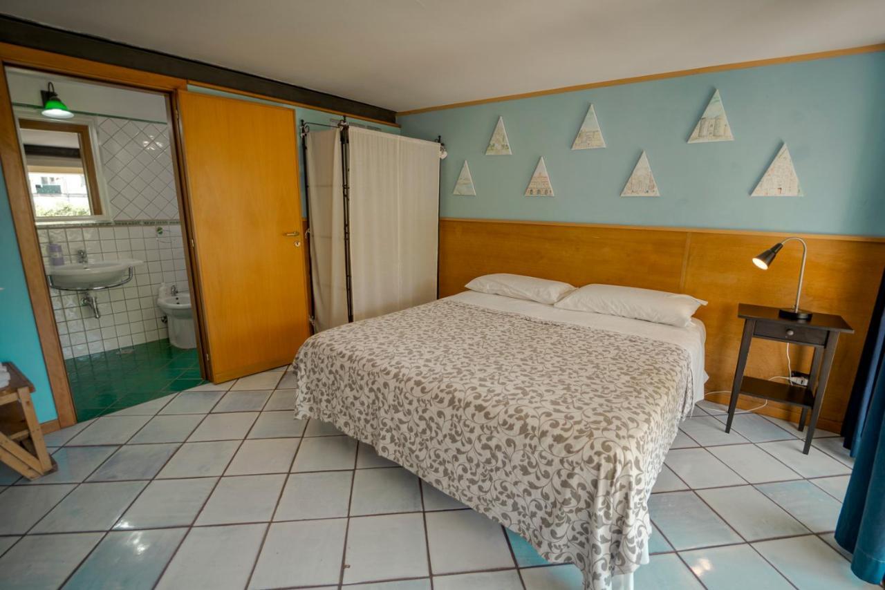 Domus Vesuvia Bed and Breakfast Torre Annunziata Buitenkant foto