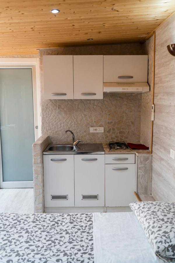 Domus Vesuvia Bed and Breakfast Torre Annunziata Buitenkant foto