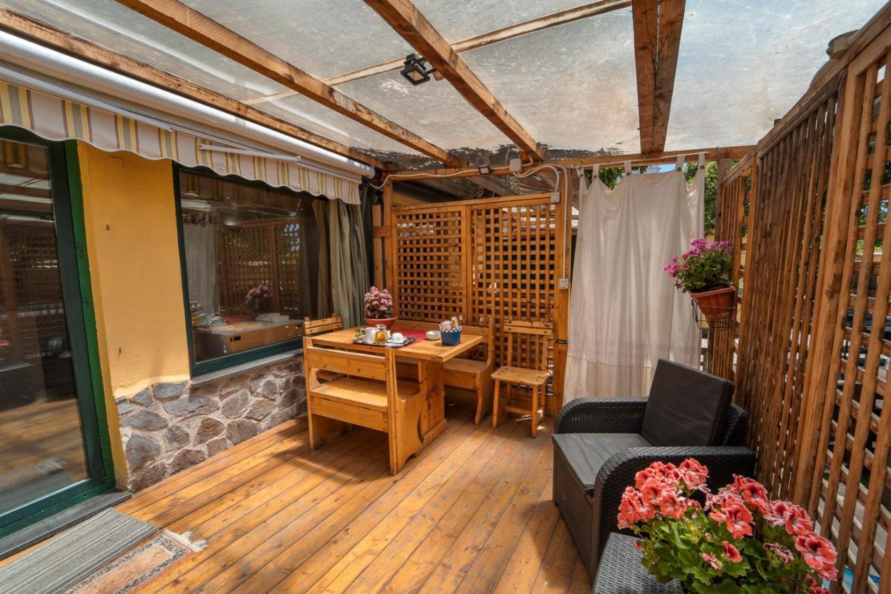 Domus Vesuvia Bed and Breakfast Torre Annunziata Buitenkant foto
